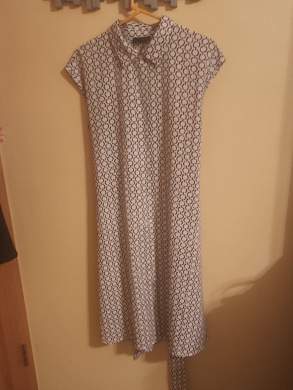 Apt. 9 White Maxi Dress with Black Geometric Print